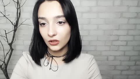 Snapshot of veryveryshygirl chatting on January 27, 12:48 pm Ana online show from January 27, 12:48 pm