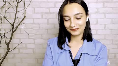 Snapshot of veryveryshygirl chatting on March 8, 6:35 pm Ana online show from March 8, 6:35 pm