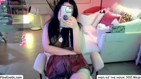 Snapshot of vesafine chatting on February 26, 3:57 am vesafine online show from February 26, 3:57 am