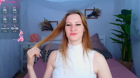 Snapshot of viamltdreamer chatting on September 26, 8:12 am viamltdreamer online show from September 26, 8:12 am