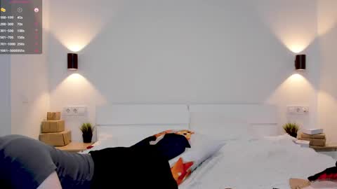 EliQueen online show from April 11, 7:45 am