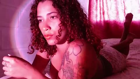 Snapshot of vicky_crazy chatting on January 26, 1:47 pm Vicky  online show from January 26, 1:47 pm