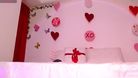 Snapshot of vicky_crazy chatting on February 17, 8:38 pm Vicky  online show from February 17, 8:38 pm