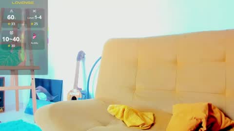 Vicky online show from March 28, 6:18 pm