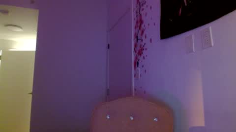 Goddess Victory  online show from October 3, 1:43 am