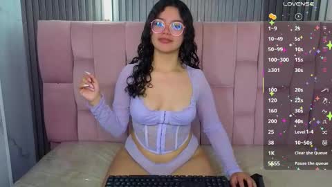 victoria_castillo_b online show from January 9, 2:49 am