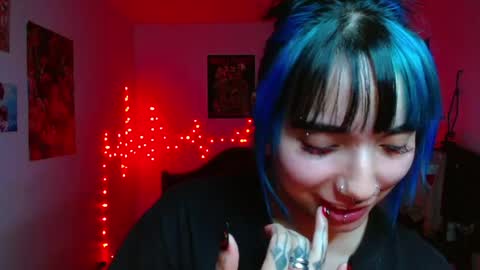 victoria online show from June 2, 5:41 am