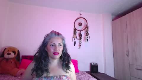 Victoria Lover online show from November 30, 4:38 am