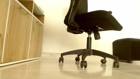 Victoria online show from February 27, 5:46 pm