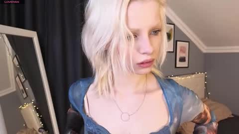 Eva online show from March 28, 12:26 pm