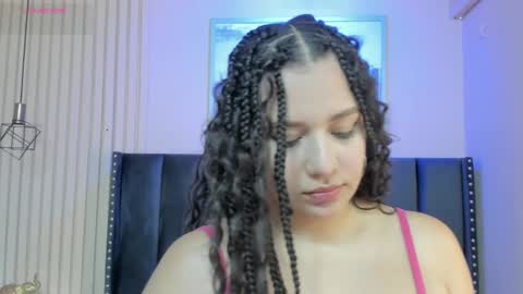 Viiolett online show from February 26, 8:13 pm