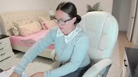 Ukrainian-woman online show from July 7, 11:46 am