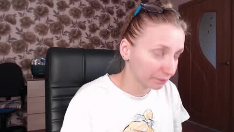 Snapshot of vikaericka chatting on January 21, 9:13 am Vika online show from January 21, 9:13 am