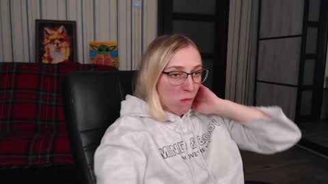 Vika online show from March 31, 7:14 pm