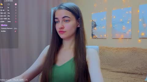 vikiberry online show from March 26, 6:04 am