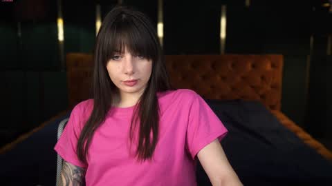 Snapshot of viktoria_storm chatting on December 6, 10:38 am Alisa online show from December 6, 10:38 am