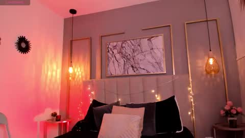 Victoria online show from March 12, 1:30 am