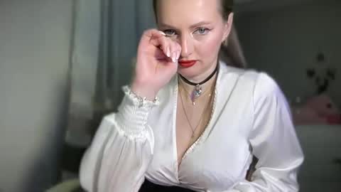 Funny  girl online show from March 2, 10:45 pm