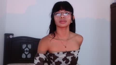 Violet online show from January 31, 7:11 pm