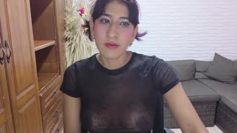violet_rousse7 online show from June 2, 5:08 am