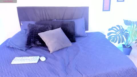 violeta_delavega online show from February 24, 7:29 am