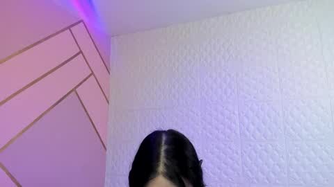     online show from November 28, 9:07 pm