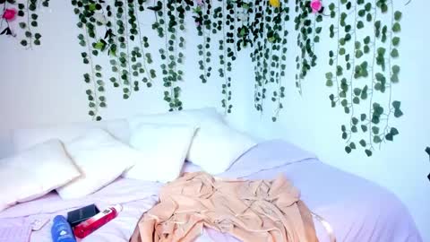 Violeta online show from February 13, 2:42 pm