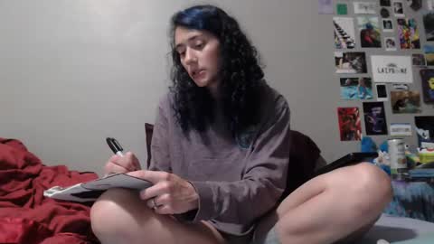 Snapshot of violethooper chatting on September 24, 6:29 pm Violet Hooper online show from September 24, 6:29 pm