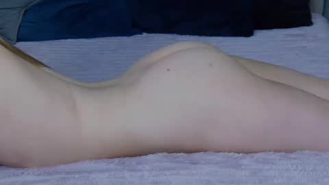 VioletSwone online show from February 26, 3:32 pm