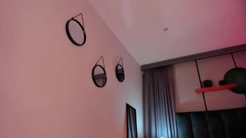 Violetta nur online show from December 22, 9:18 pm