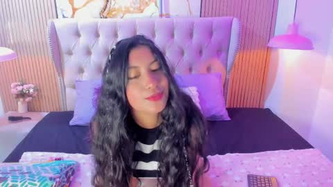 violettaruizz online show from May 19, 11:39 am
