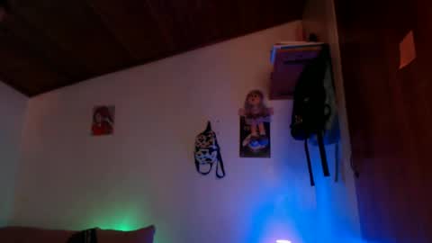 Snapshot of violettasexycam chatting on January 4, 3:40 am violetafetish online show from January 4, 3:40 am