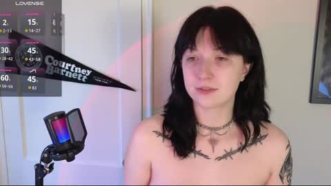 Violet Winter  indie sleaze goth girl next door online show from December 19, 3:08 pm