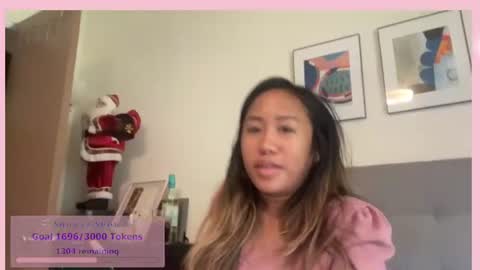 viviandela97 online show from June 19, 2:20 pm