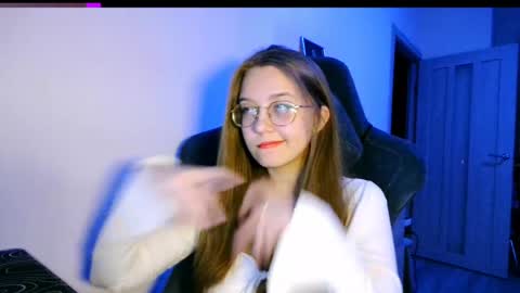 vivivivikkie online show from May 29, 9:57 pm
