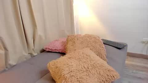 Vixenia online show from August 4, 11:55 pm