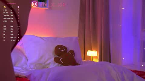 vixxxiee online show from December 22, 7:28 pm