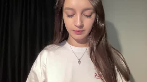 Snapshot of w33d7 chatting on February 23, 2:50 pm Alice Before pvt write to me in PM online show from February 23, 2:50 pm