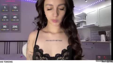 Snapshot of w33d7 chatting on September 30, 9:30 pm Alice Before pvt write to me in PM online show from September 30, 9:30 pm