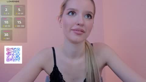 w_pickmebabby_w online show from November 6, 8:48 pm