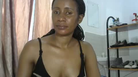 wakanda_goddess online show from January 7, 12:20 pm