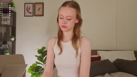 Emi online show from September 18, 11:58 pm