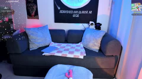   online show from March 27, 2:57 am