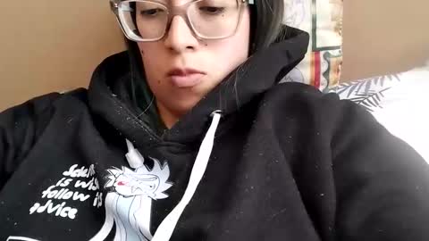 Waningrose  Lu online show from September 30, 6:24 pm