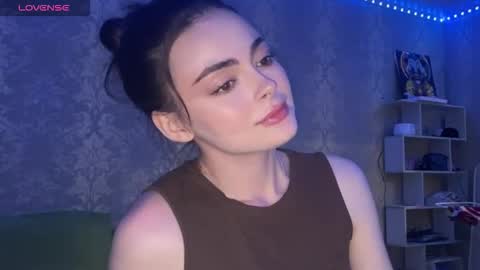 Alice online show from March 27, 3:35 pm