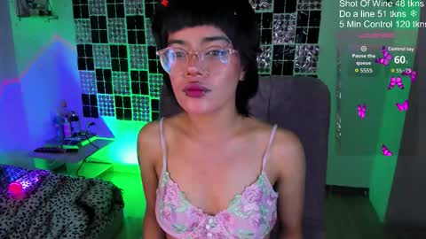 weed420moni online show from September 17, 7:50 am