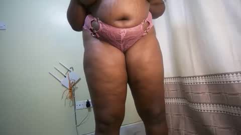 weepy_123 online show from October 7, 1:43 am