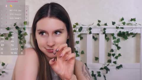 Nora online show from February 17, 8:19 pm