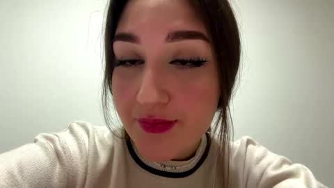 Anna online show from March 22, 3:29 pm