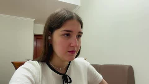 Anna online show from June 2, 4:08 pm